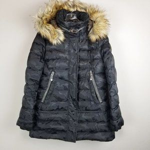 VINCE CAMUTO faux fur trimmed camo down parka M